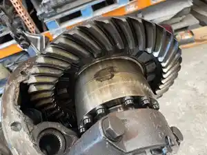 P-12103 - Image 3