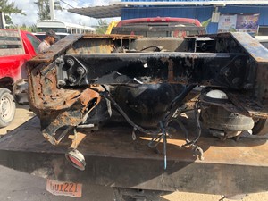 P-421 - Image 4