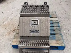 P-10504 - Image 2