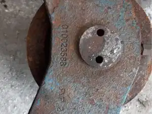 P-9860 - Image 3