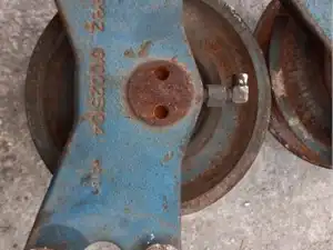 P-9885 - Image 3