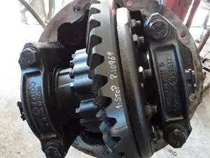 P-10964 LOW MILE - Image 3