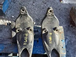 P-10911 - Image 3