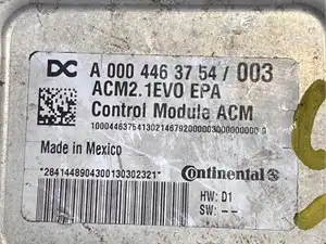 P-9734 - Image 3