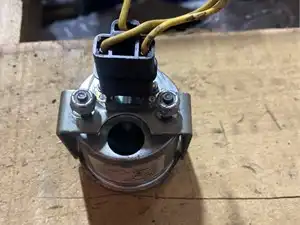 P-9748 - Image 2