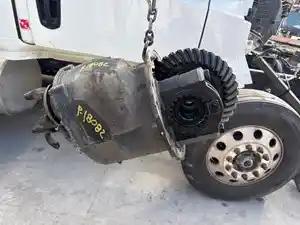 P-18082