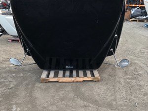 P-215 - Image 2