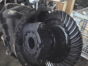 P-3569 - Image 11