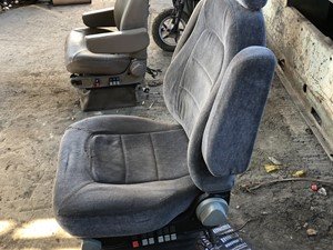 P-2289 - Image 4