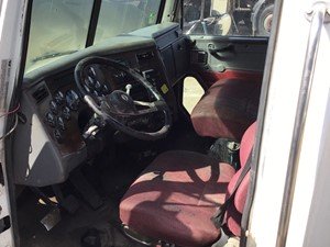 P-2835 - Image 3