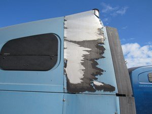P-2 - Image 3