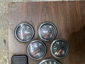 P-5652 - Image 4
