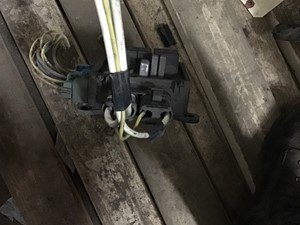 P-2526 - Image 2