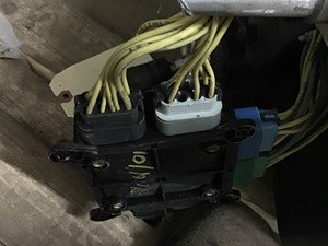 P-2526 - Image 4