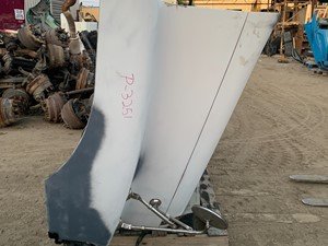 P-3251 - Image 4