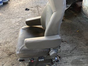 P-2285 - Image 2