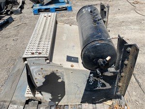 P-9357 - Image 4