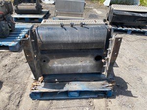 P-9357 - Image 3