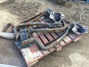 P-1082 - Image 3