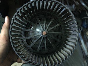 P-1553 - Image 3