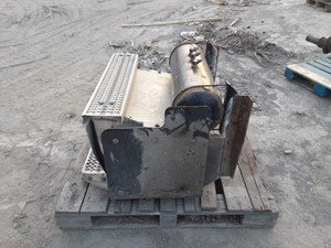 P-9342 - Image 4