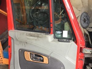 P-1995 - Image 2