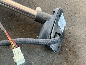P-4657 - Image 2