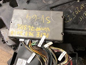 P-2412 - Image 2