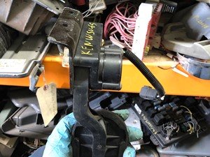 P-2823 - Image 4