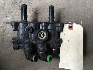 P-1064 - Image 2