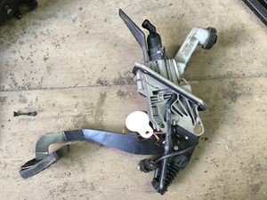P-1073 - Image 2