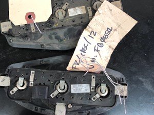 P-323 - Image 2