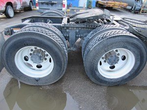 P-3 - Image 3