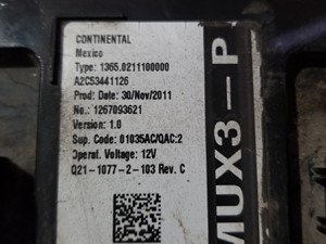 P-4518 - Image 2