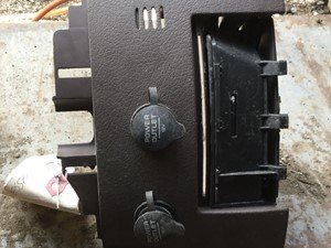P-1052 - Image 3