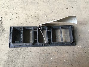 P-1067 - Image 2