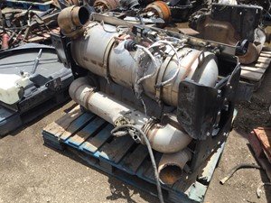 P-1044 - Image 3