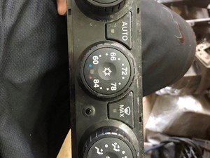 P-1570
