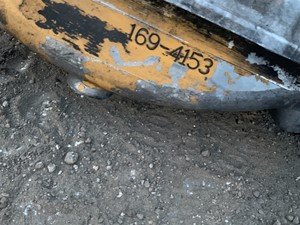 P-3704 - Image 5