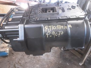 P-9077