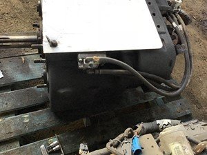 P-2304 - Image 4