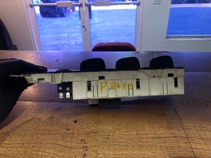 P-4072 - Image 4