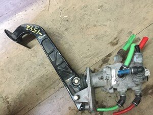 P-1542 - Image 2