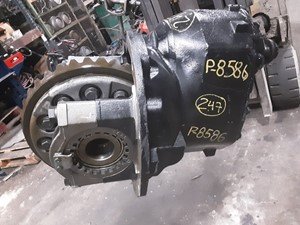 P-8586