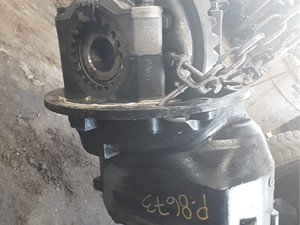 P-8673