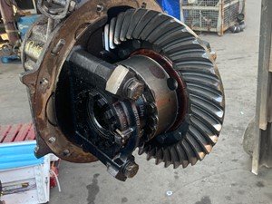 P-4328 - Image 3