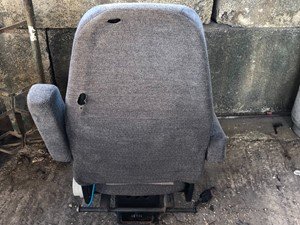 P-2290 - Image 3