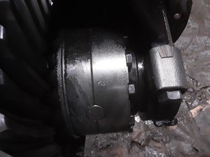 P-8754 - Image 4