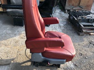 P-2811 - Image 2