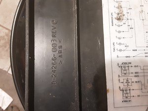P-6384 - Image 3